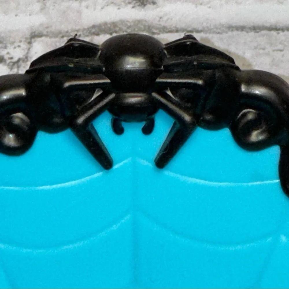 Monster High Blue Couch Sofa Black Gothic Furniture From Coffin Bean Playset